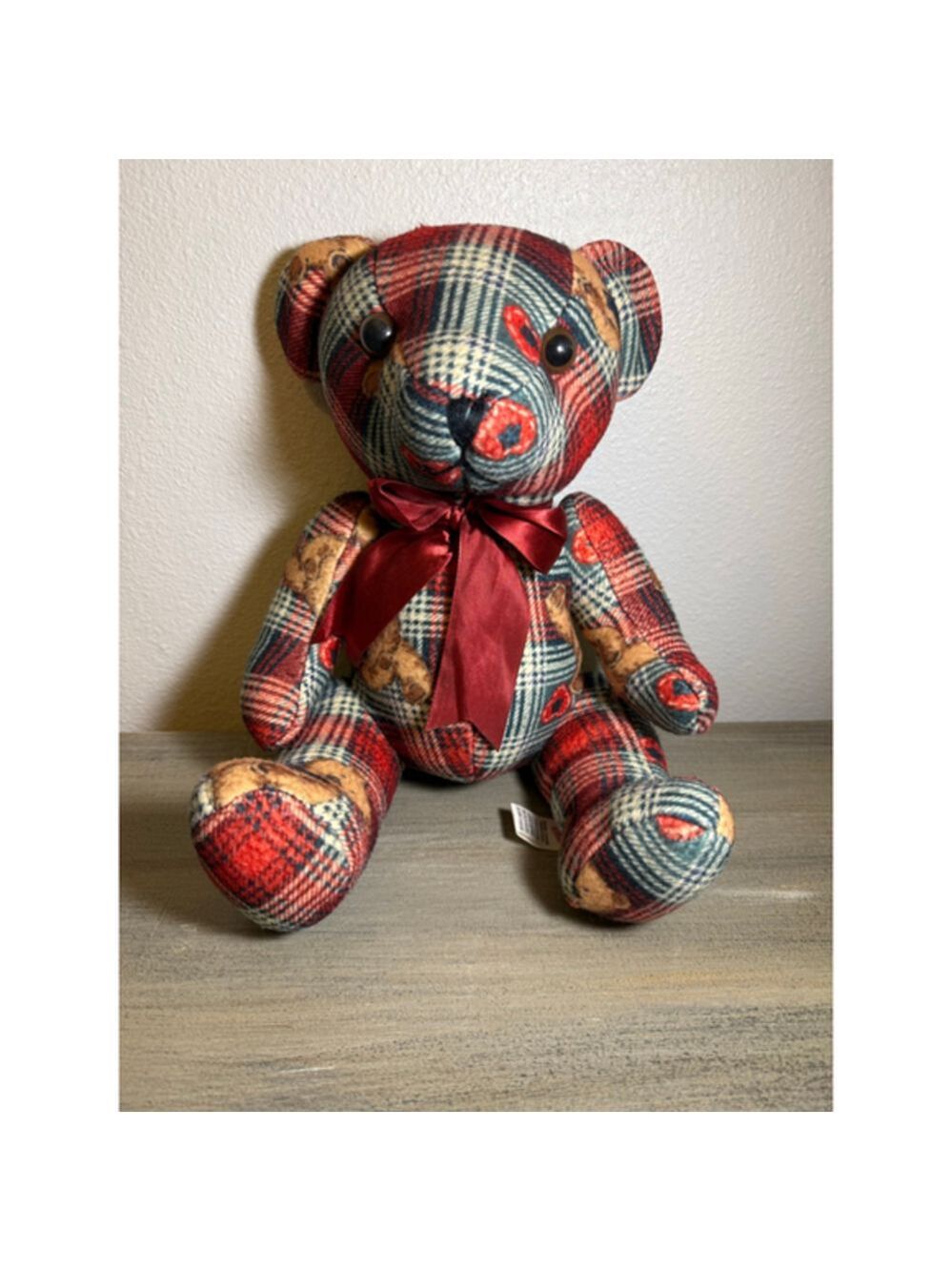 Vintage Plaid Sugar Loaf Bear red bow